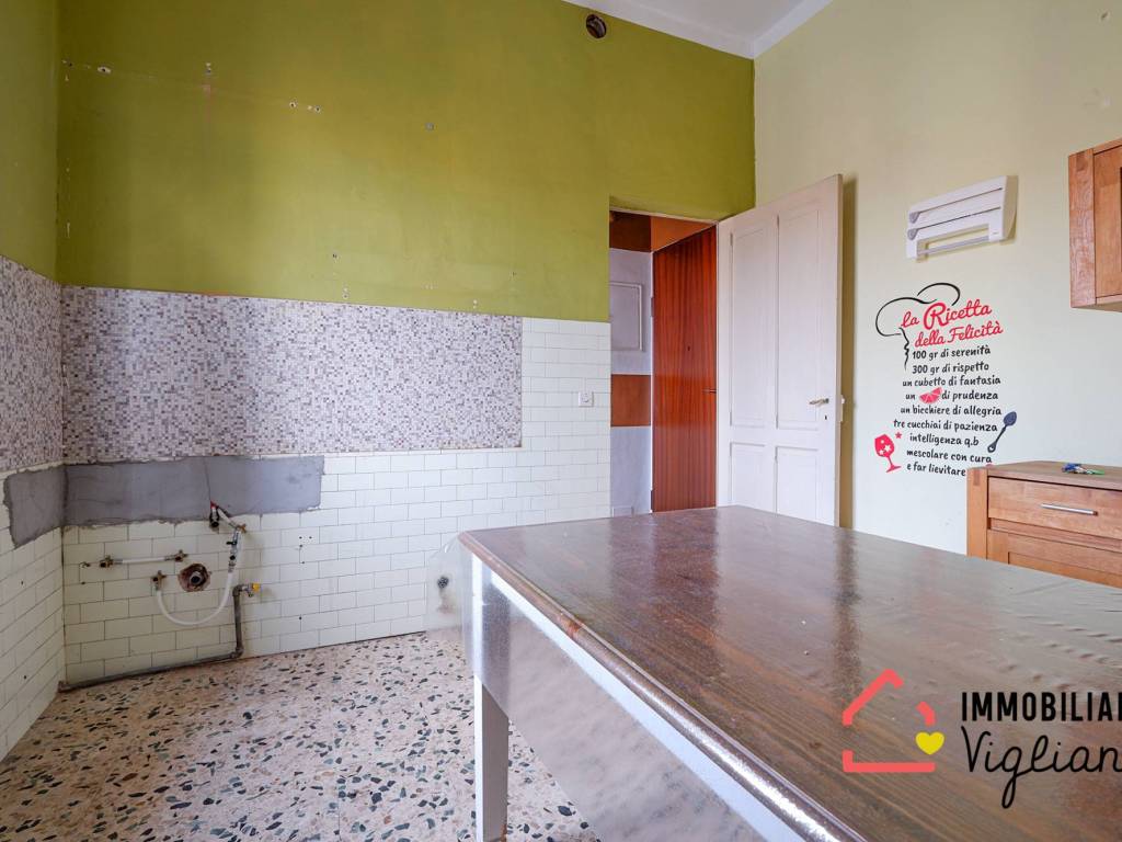 Appartamento a Vigliano biellese in Via Melchiorre Comotto, 29 - Foto 4