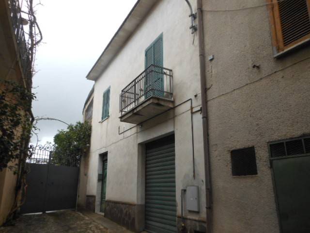 Casa indipendente a Vairano patenora in Piazza Libertà - Foto 2