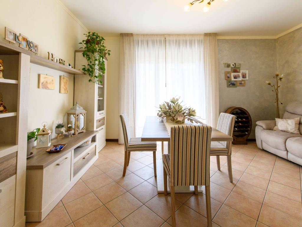 Appartamento a Gorizia in VIA GENERALE PAPA - Foto 4