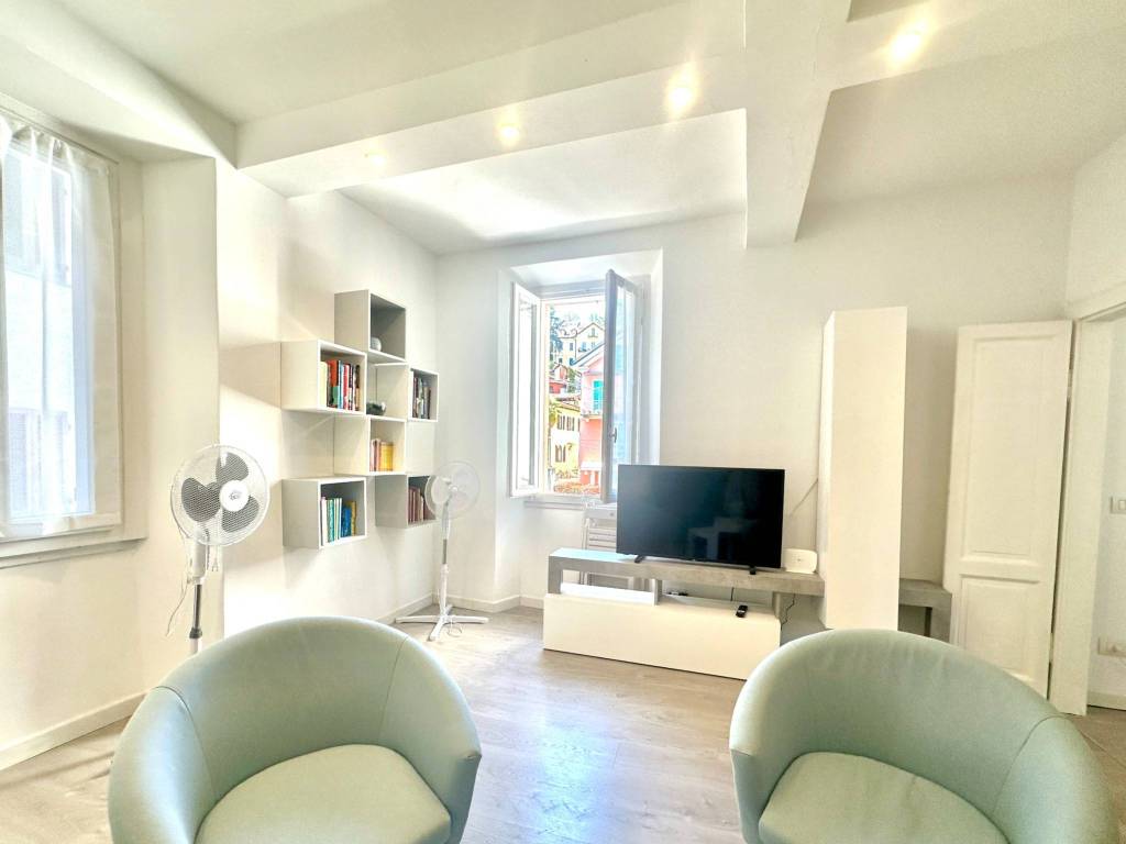 Appartamento a Meina in Via Carlo Bedone - Foto 2
