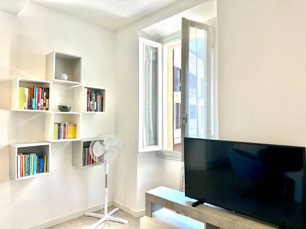 Appartamento a Meina in Via Carlo Bedone - Foto 4