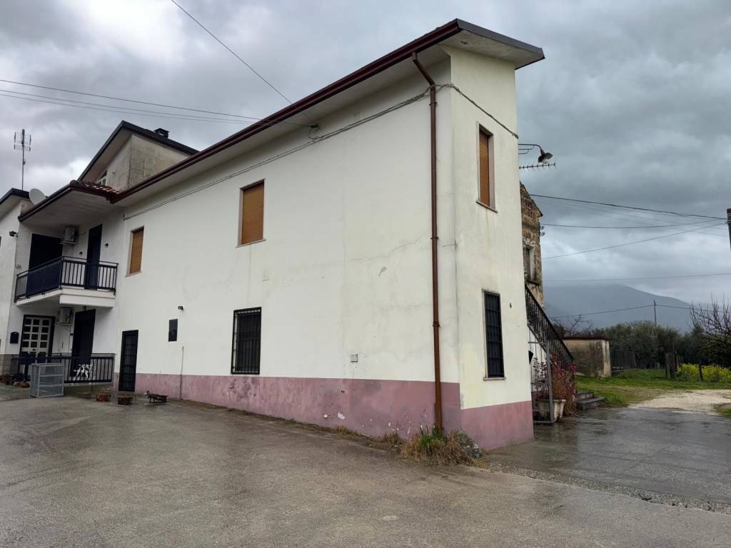 Casa indipendente a Alife in Via Anfiteatro, 54 - Foto 2