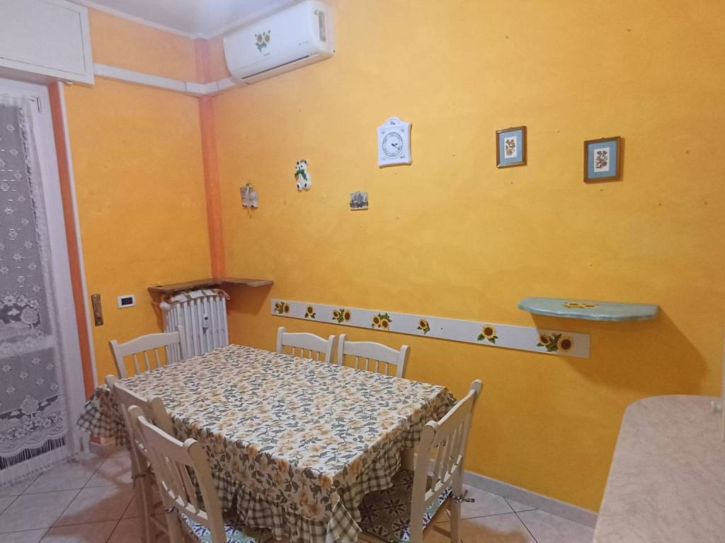 Appartamento a Novara in Via Costantino Perazzi - Foto 5