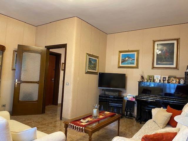 Appartamento a Lecce in viale Roma n., 18 - Foto 5