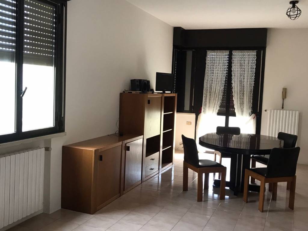 Immobile a Reggio emilia in Via Emidio Villa - Foto 2