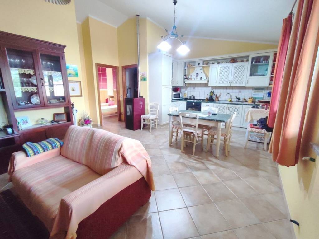 Appartamento a Bosa in Via Francesco Passino, 5 - Foto 4