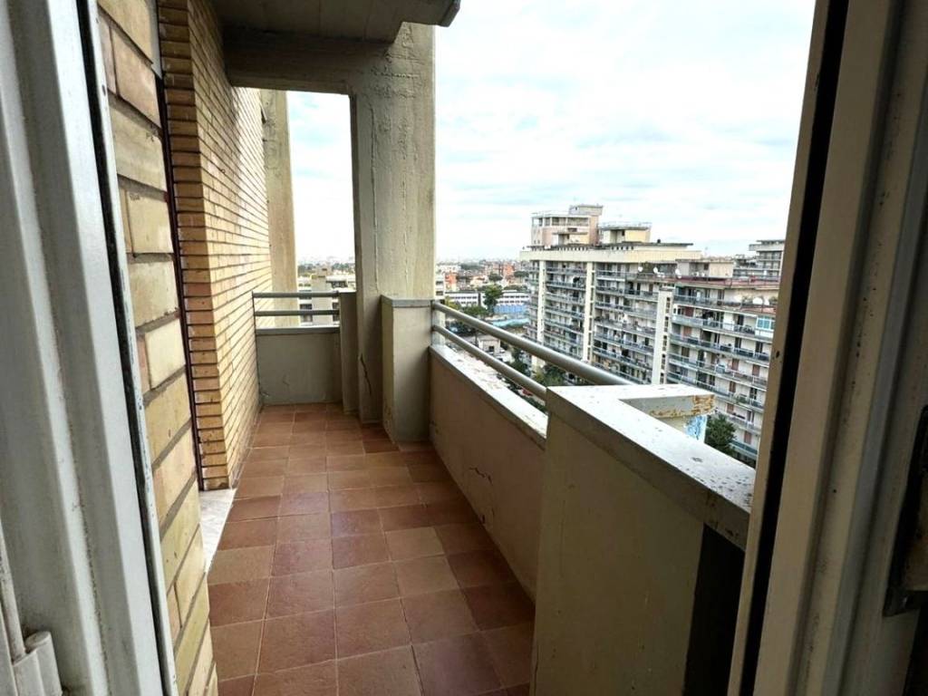 Appartamento a Napoli in Via Mario Pomilio, 33 - Foto 4