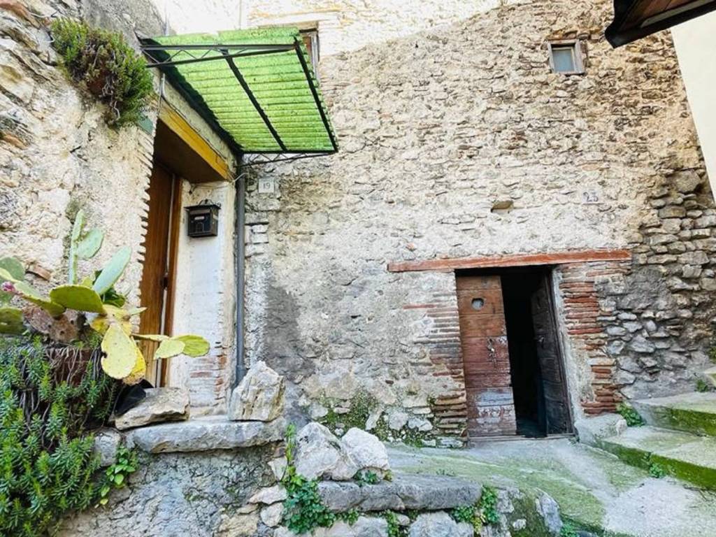 Appartamento a Poggio moiano in Via Pacina - Foto 2