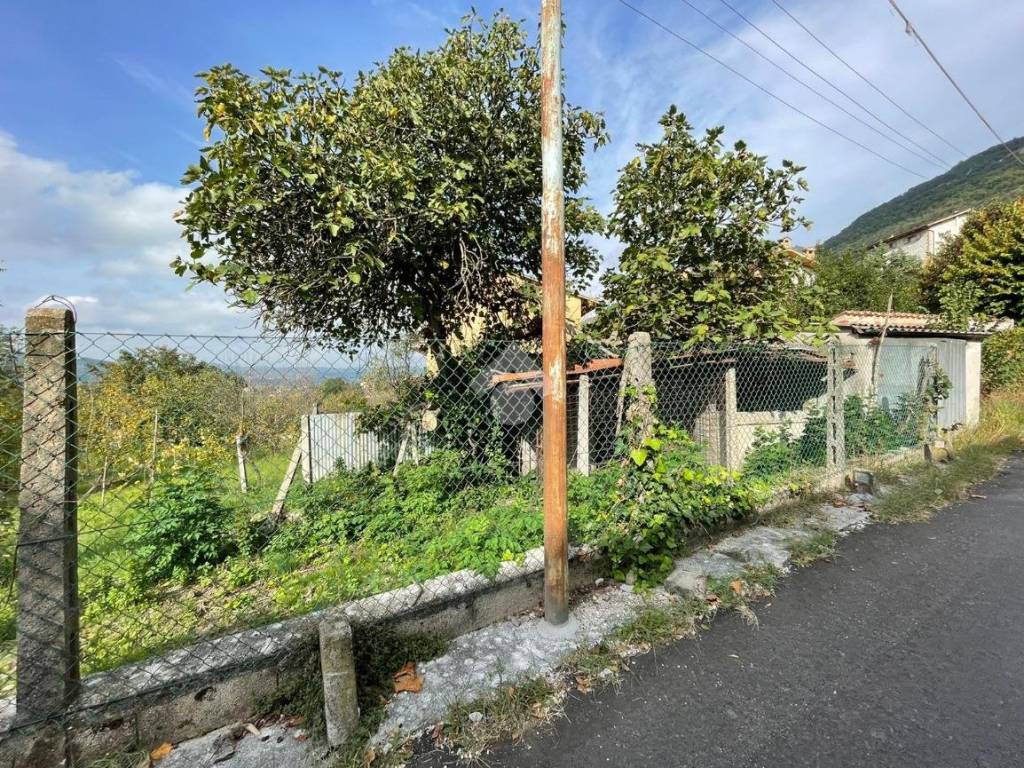 Terreno a Gubbio in Via dei Bettelli - Foto 3