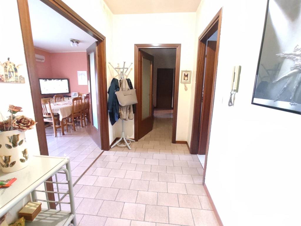 Appartamento a Lentini in Via Agatocle - Foto 2