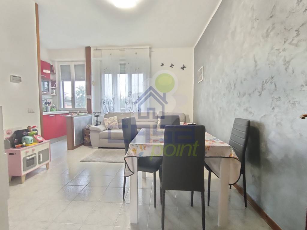 Appartamento a Canneto sull'oglio in via Marconi 34 - Foto 2
