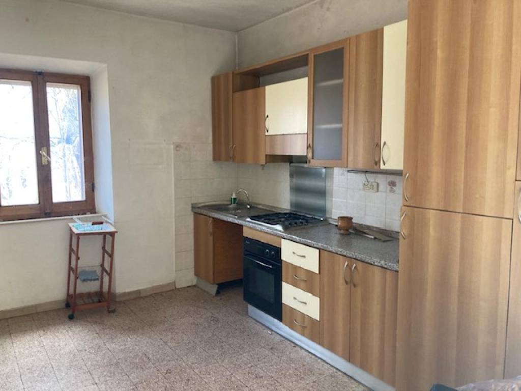 Palazzo / stabile a Arcidosso in VIA TORRICELLA, 19 - Foto 3