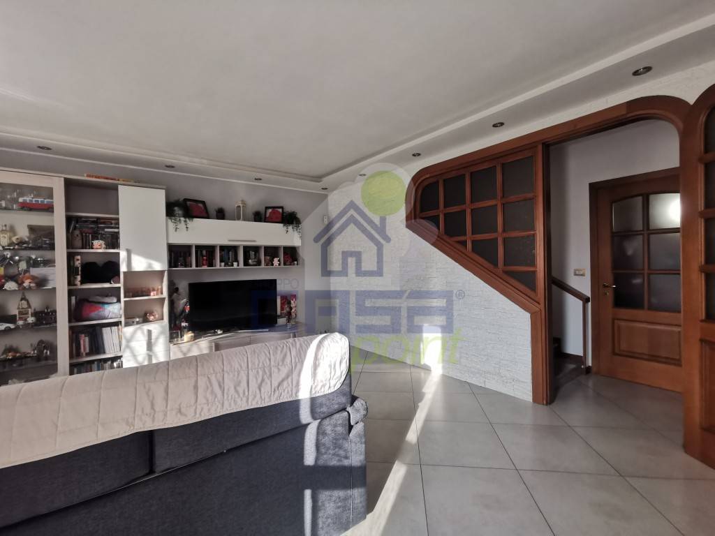Villa a Guastalla in VIA SACCO E VANZETTI - Foto 4