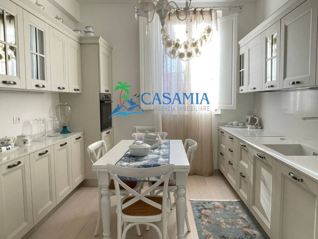 Appartamento a San benedetto del tronto in Via Giosuè Carducci - Foto 5