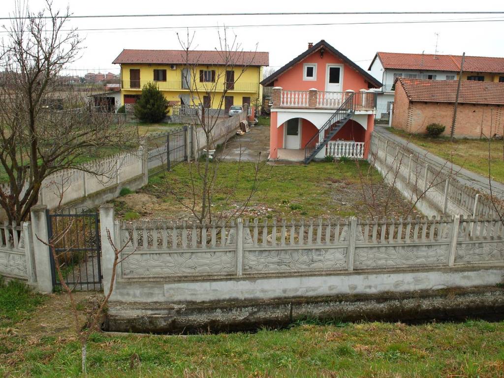 Villa a Crescentino in strada Provinciale 107 - Foto 3