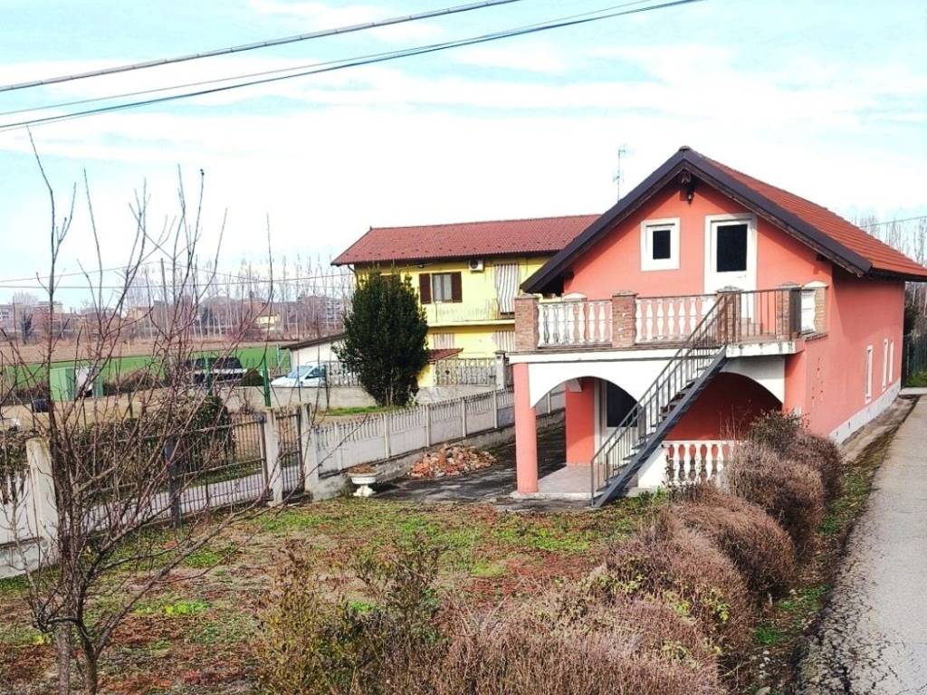 Villa a Crescentino in strada Provinciale 107 - Foto 5