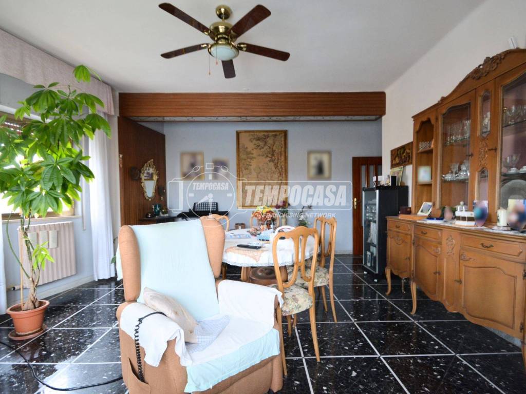 Appartamento a Putignano in Via Adua - Foto 4