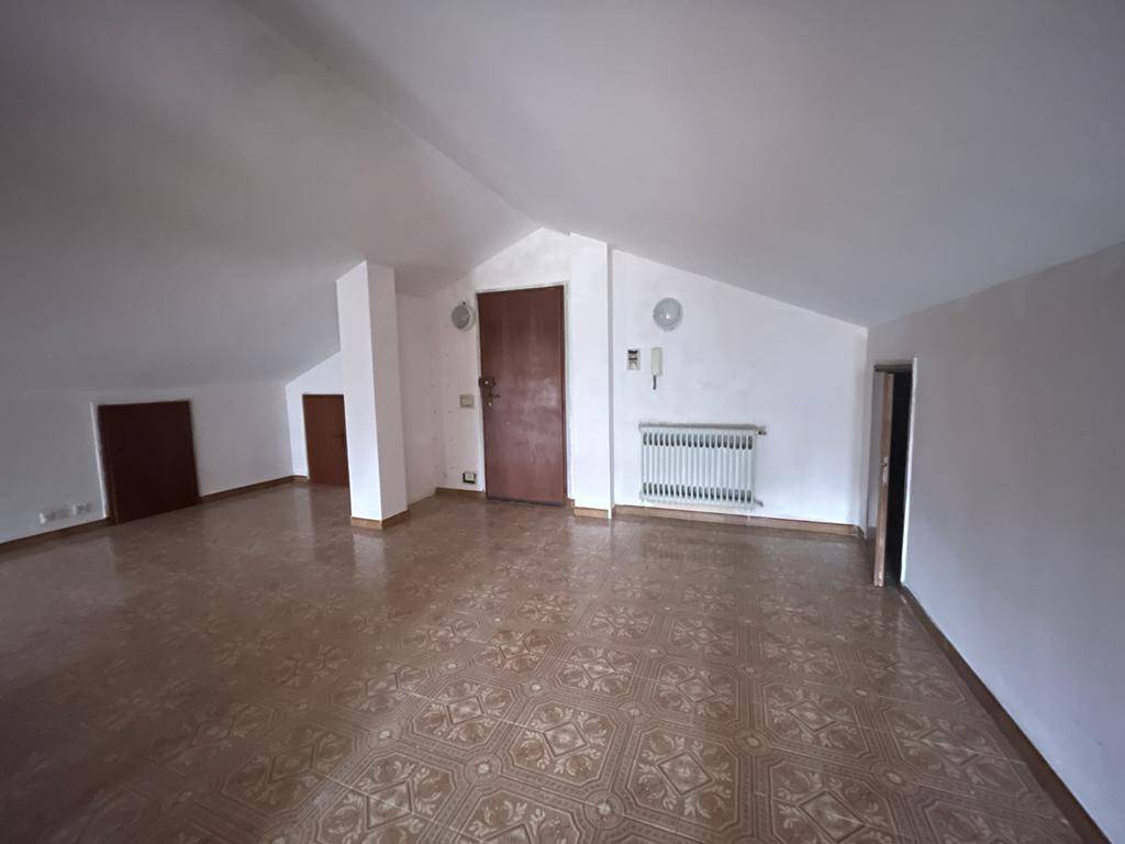 Attico / mansarda a Sommariva perno in Località Piano - Foto 5