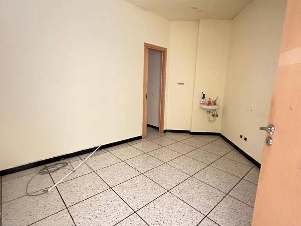 Immobile a Taranto in VIA D'AQUINO, 12 - Foto 3