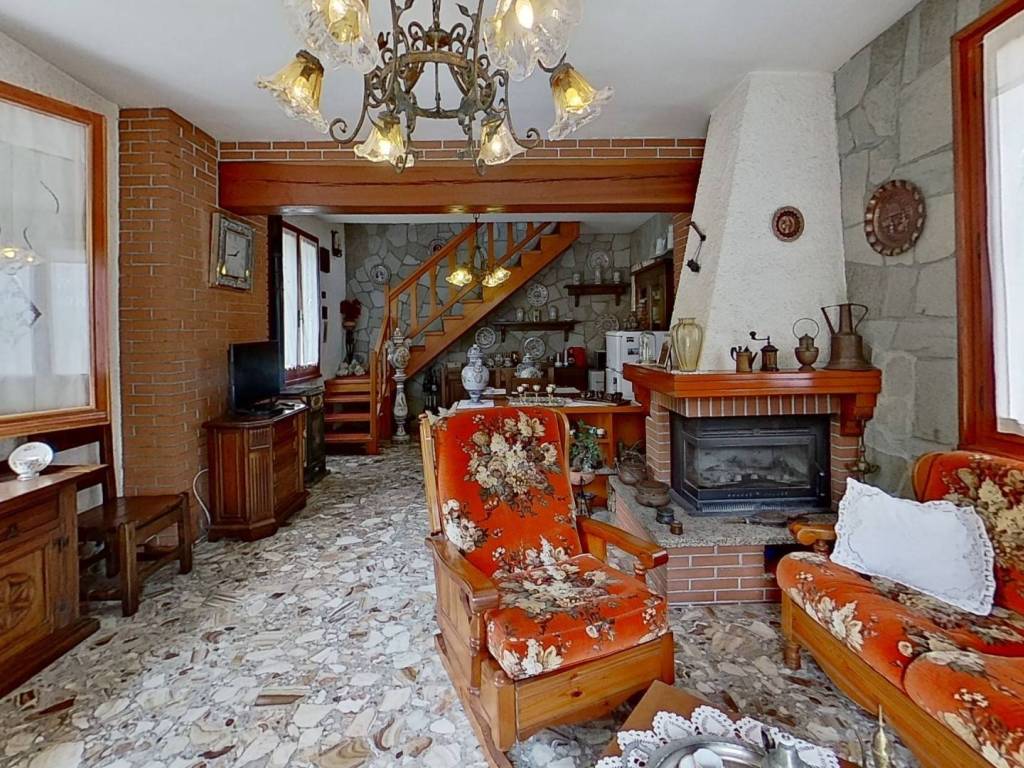 Casa indipendente a Ovada in Strada Sant'Evasio, 35 - Foto 2