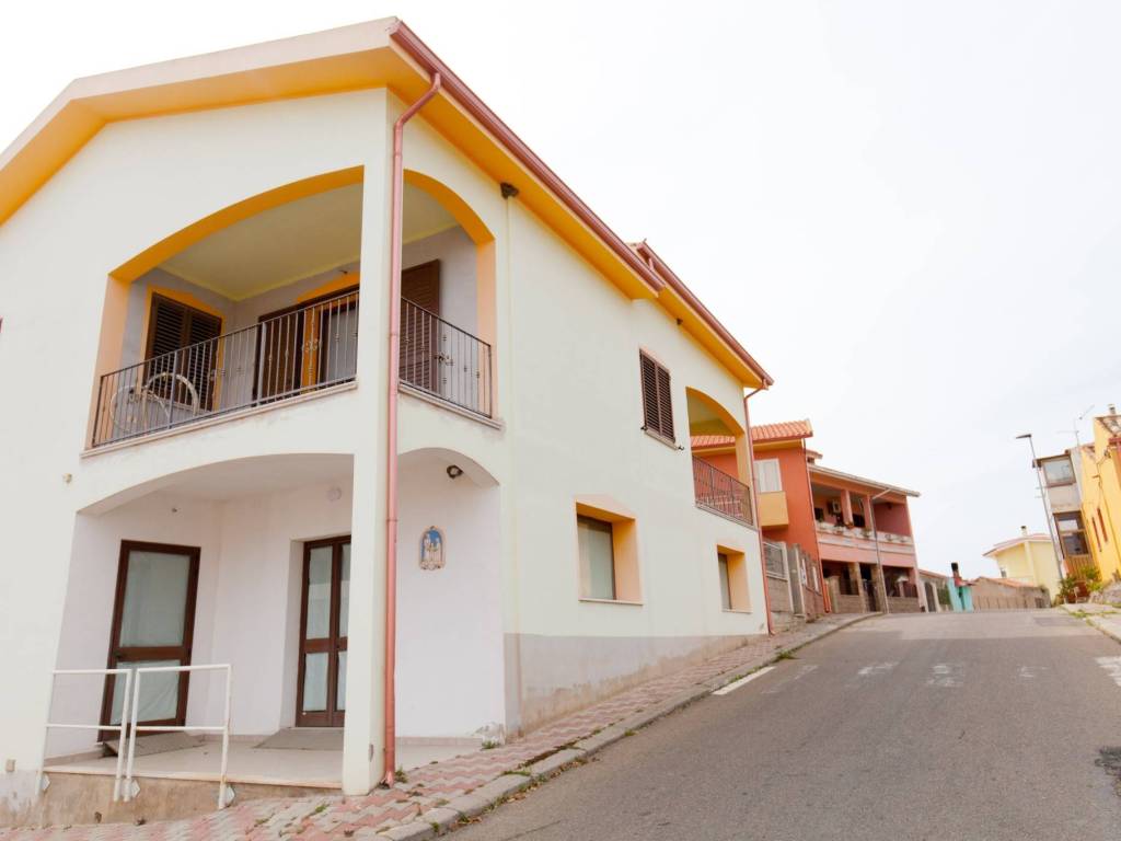 Villa a Gonnesa in Via Roma - Foto 3