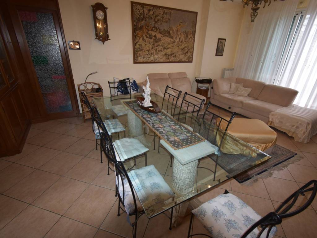 Appartamento a Taggia in Via San Francesco, 443 - Foto 2