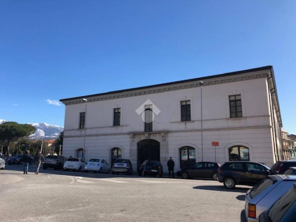 Palazzo / stabile a Sora in Piazza Giuseppe Garibaldi - Foto 2