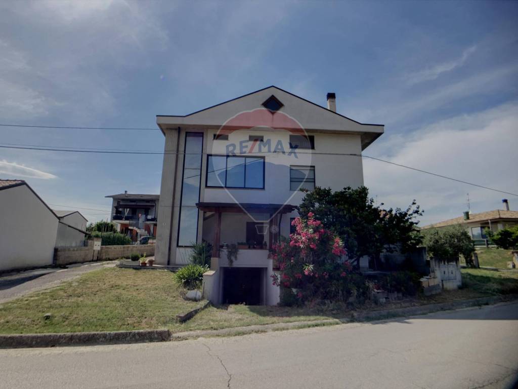 Casa indipendente a Lanciano in Costa di Chieti, 19 - Foto 3