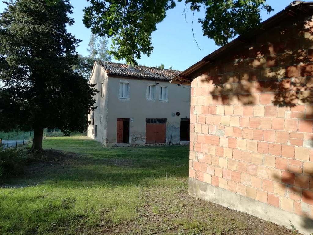 Appartamento a Poggio san marcello in Contrada Molino, 3 - Foto 2