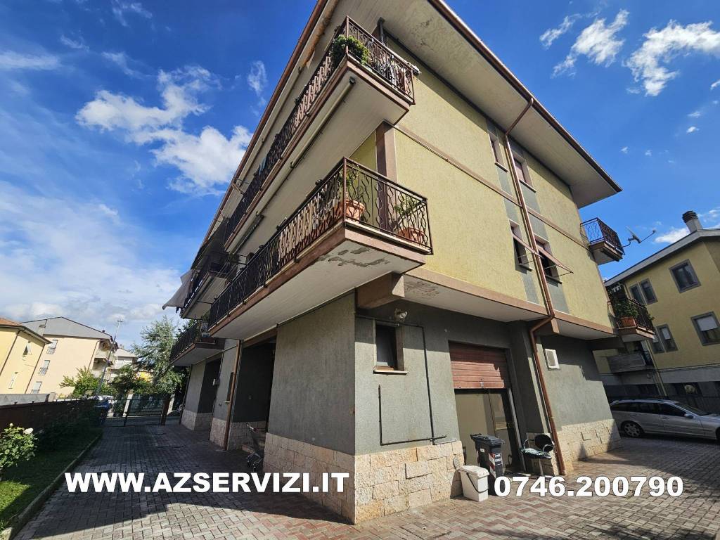 Appartamento a Rieti in Via Trebiani - Foto 2