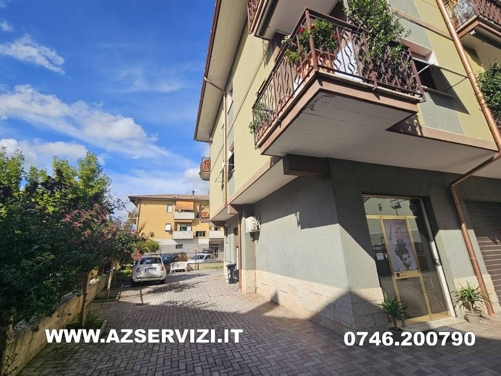 Appartamento a Rieti in Via Trebiani - Foto 5