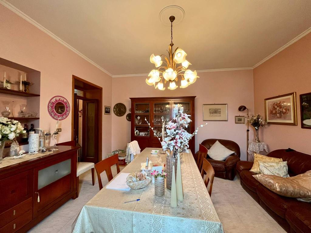 Casa indipendente a Bitetto in Via Suor Clelia Rainini, 1 - Foto 4