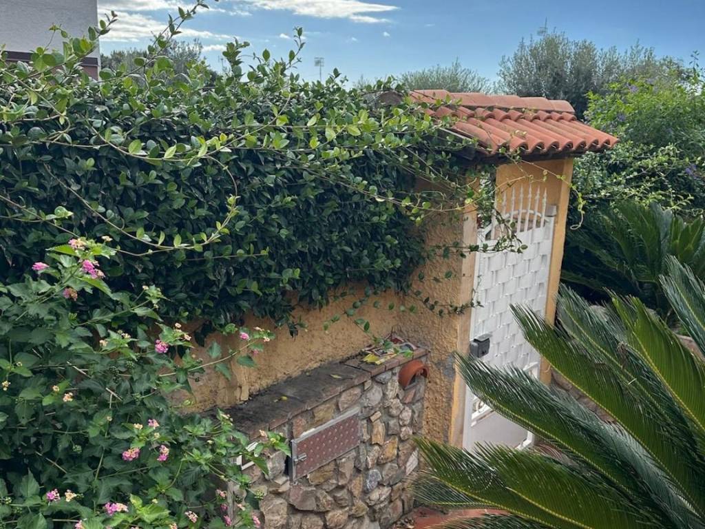 Casa indipendente a Piombino in Località Montemazzano - Foto 2