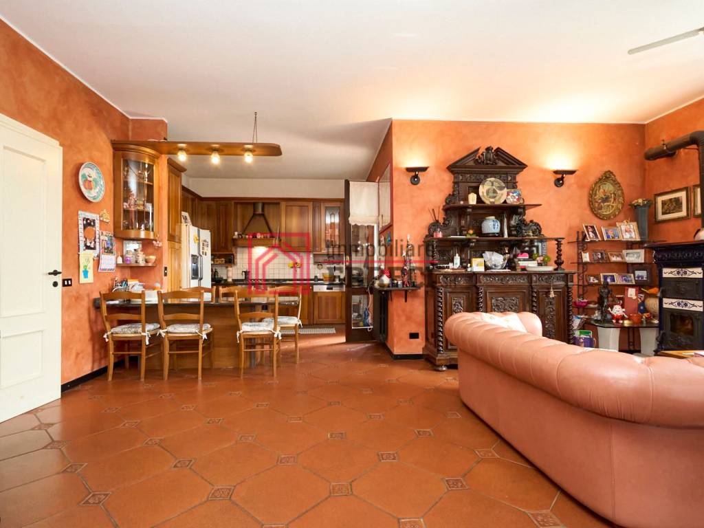 Villa a Lomagna in Via Osnago, 30 - Foto 2