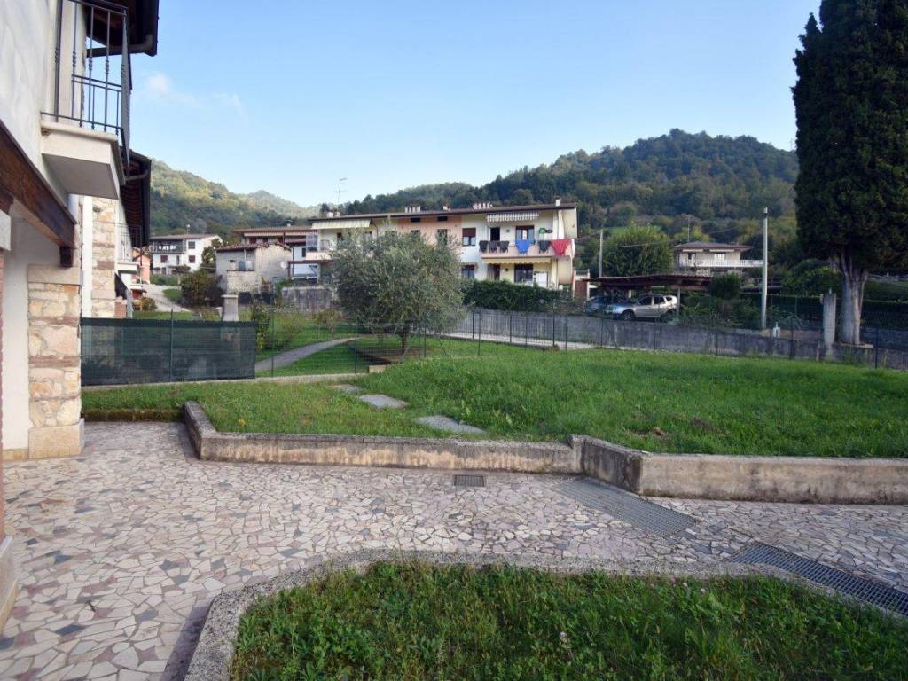 Villetta a schiera a Chiampo in Via Pieve - Foto 3
