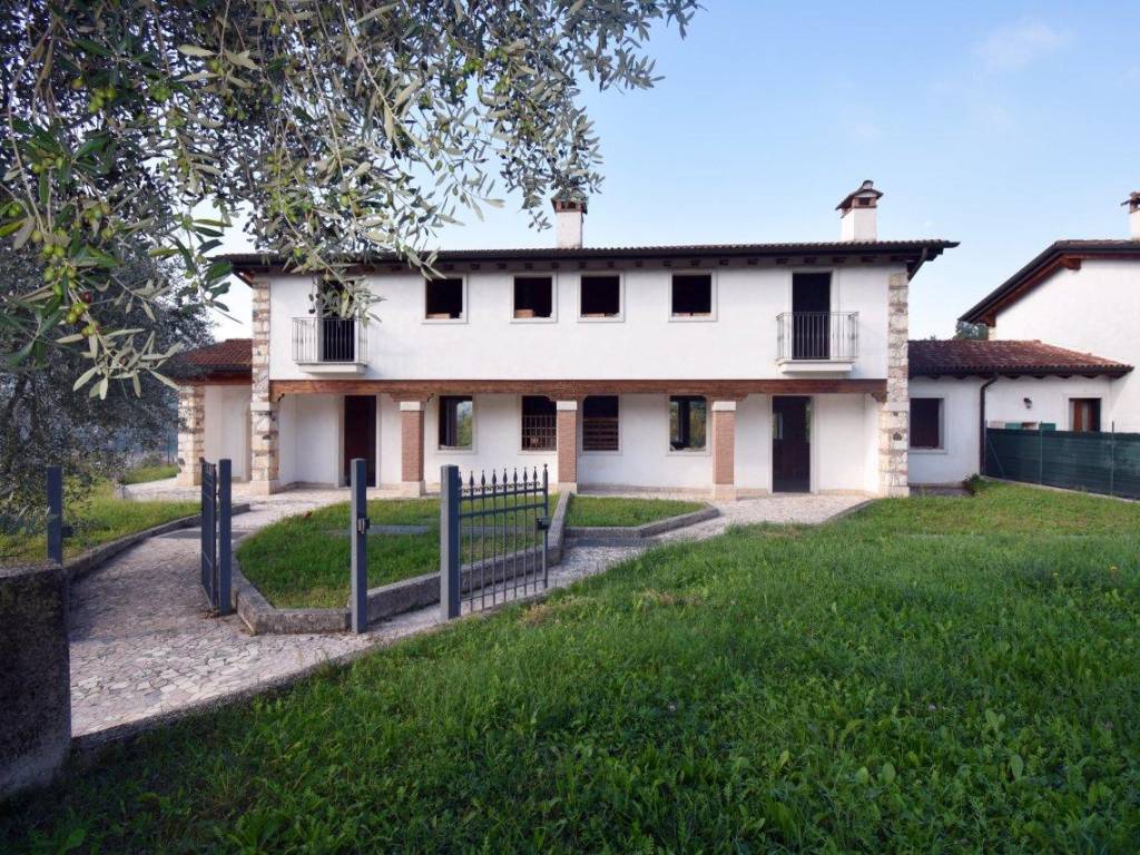 Villetta a schiera a Chiampo in Via Pieve - Foto 4