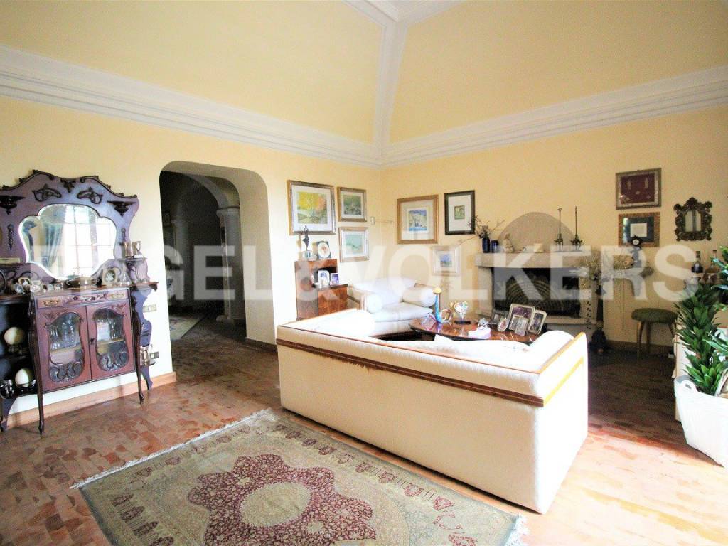 Villa a Formia in Via Giuseppe Paone, 48 - Foto 3