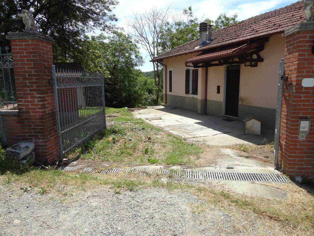 Villa a Trisobbio in Via Camillo Benso di Cavour - Foto 4