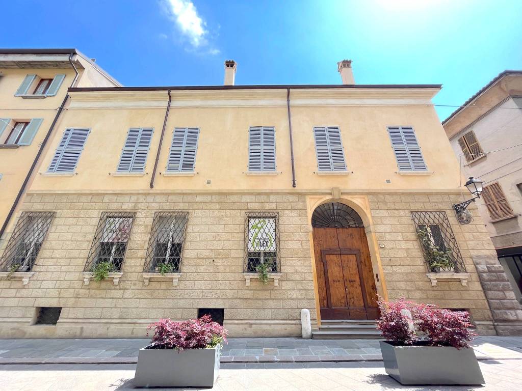 Casa indipendente a Reggio emilia in Via Cambiatori - Foto 2