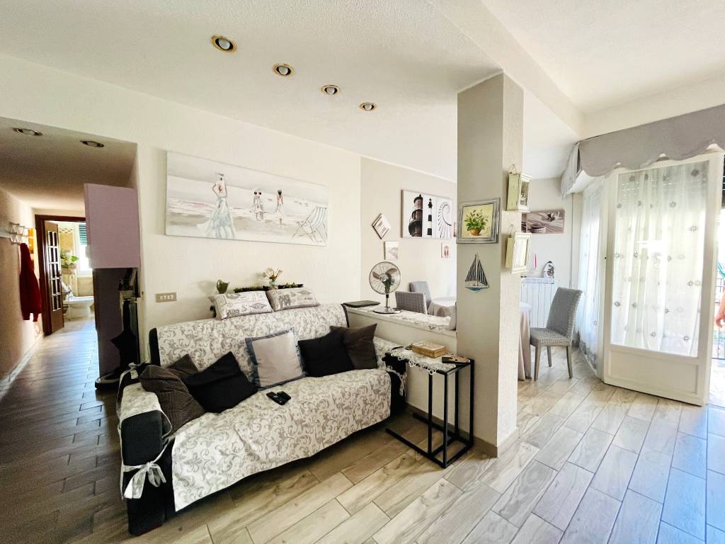 Appartamento a Finale ligure in Via delle Orchidee, 4 - Foto 5