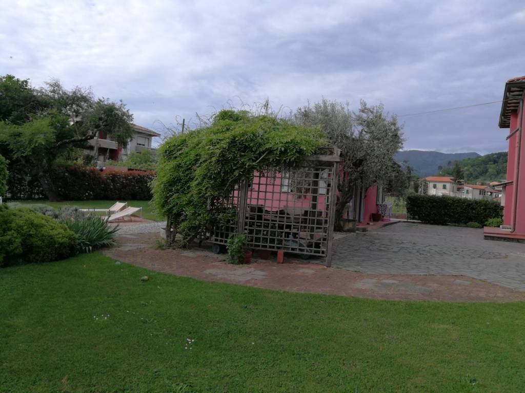 Villa a Sarzana in Via dei Molini, 105 - Foto 2