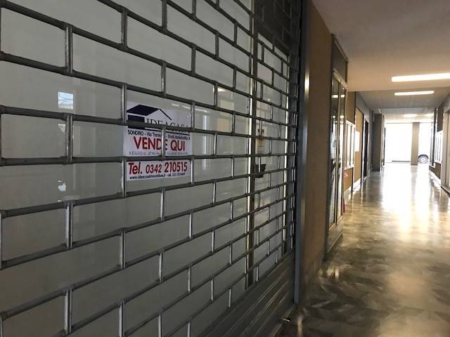 Immobile a Sondrio in Galleria Parravicini - Foto 4