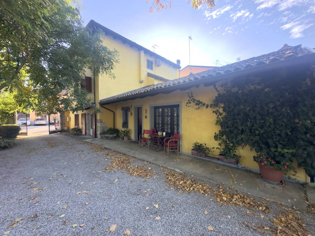 Villa a Sagrado - Foto 2