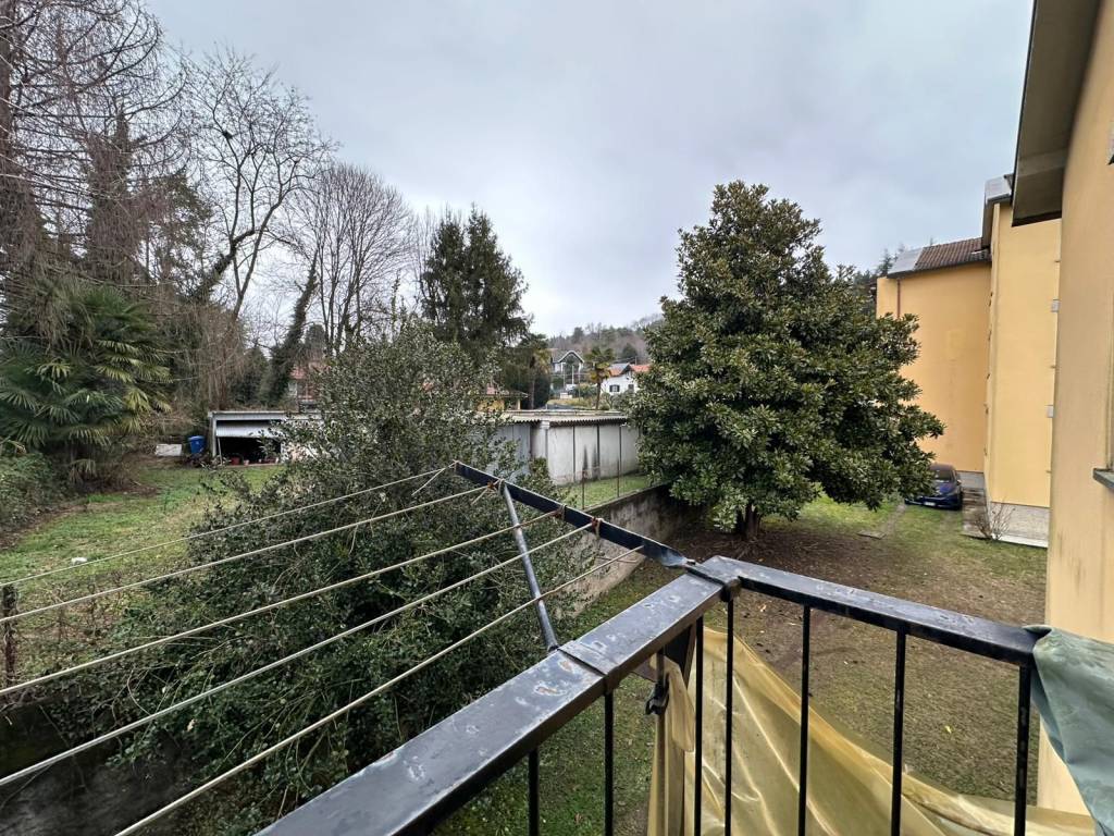 Appartamento a Vergiate in Via Monte Rosa, 19 - Foto 4