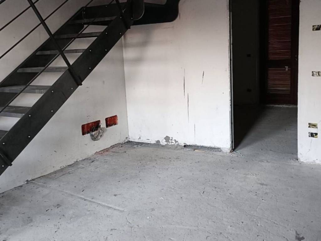 Villetta a schiera a Cadrezzate con osmate in Via Don Guanella - Foto 5