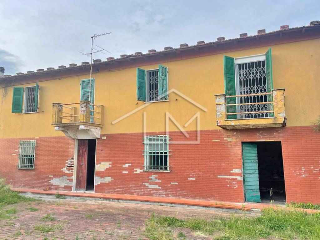 Villa a Sarzana in Via Alta Nuova, 47 - Foto 4