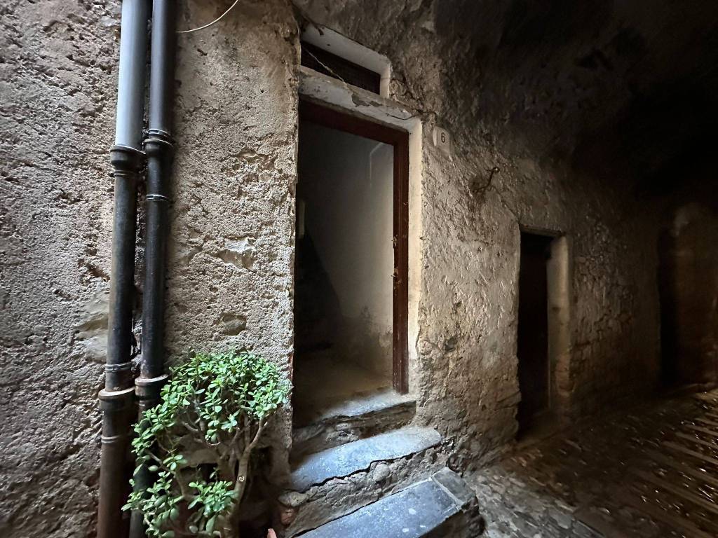 Casa indipendente a Taggia in Via Littardi - Foto 3