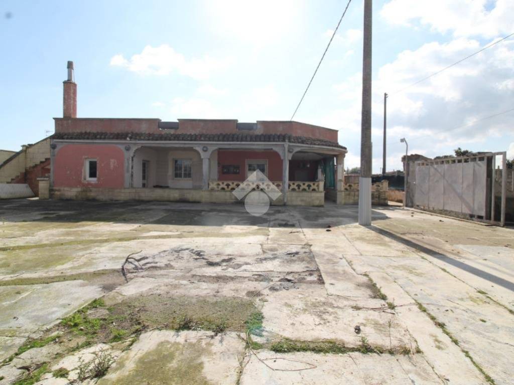 Villa a Brindisi in Via delle Mandorle, 5 - Foto 2