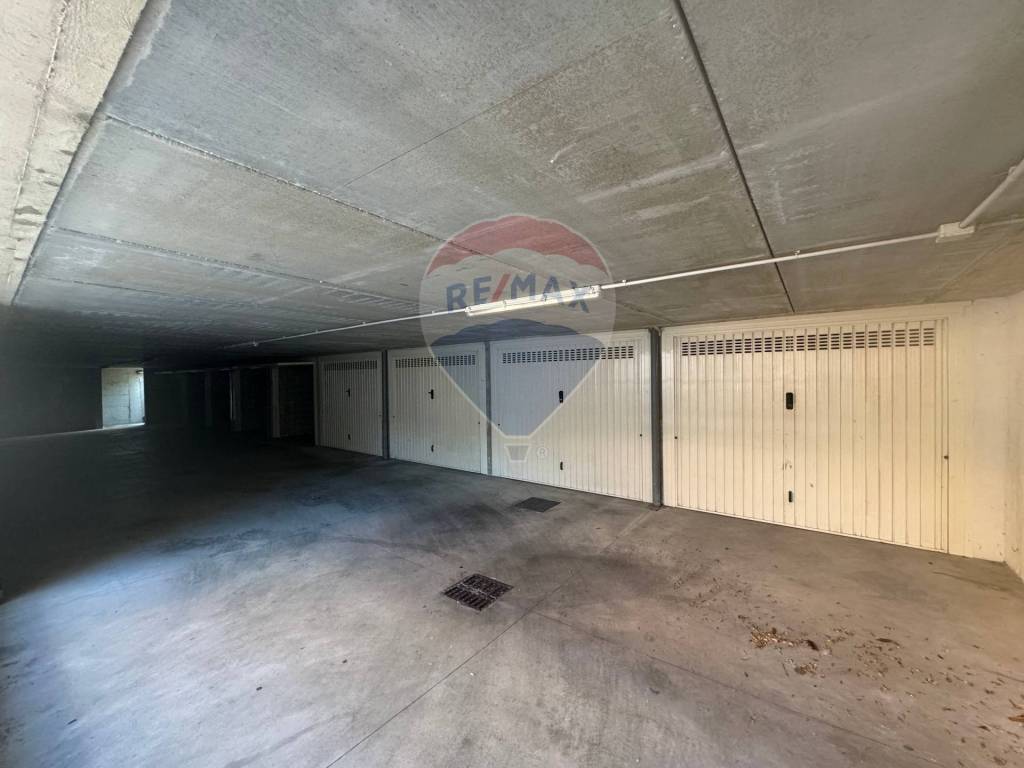 Box / garage a Castellanza in via montello - Foto 4