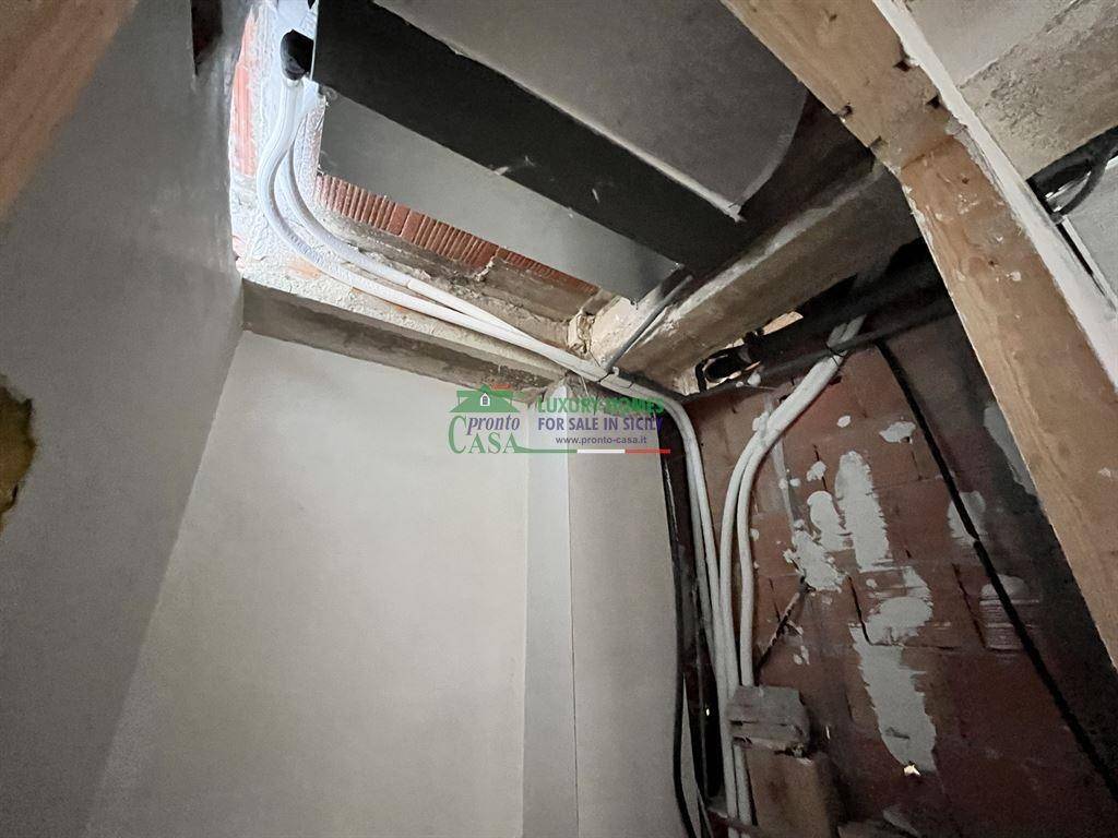 Appartamento a Comiso in Via Biagio Ferlante - Foto 5